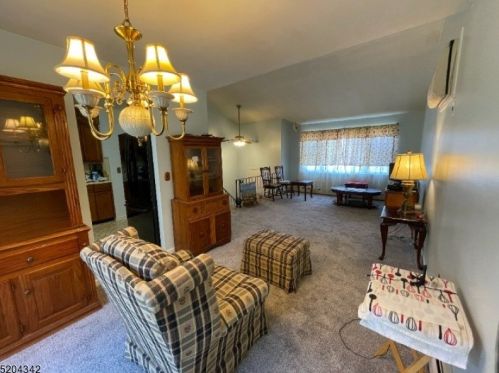 26 Hillsdale Dr, Wantage NJ  07461-4026 exterior