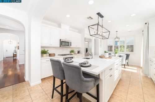 3333 Griffon St, Danville CA  94506-5007 exterior