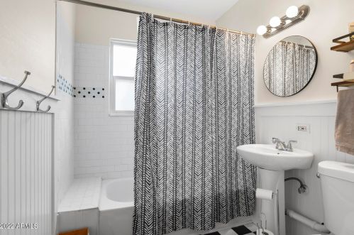 2041 9th St, Phoenix AZ 85034-4513 exterior