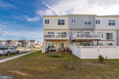 20495 Charlotte Blvd, Millsboro DE  19966 exterior