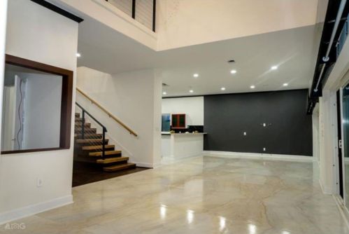 703 Leaning Oak Trl, Richmond TX  77406-4653 exterior