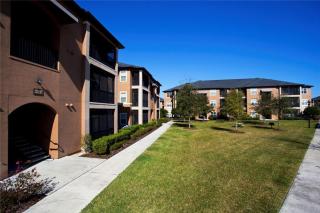 2200 Villa Verano Way, Kissimmee FL  34744-5960 exterior