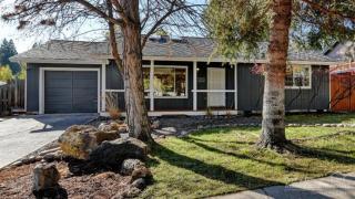 1115 Ulysses Dr, Bend, OR 97701-3966