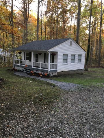 1085 Clayton Rd, Powhatan VA  23139-6529 exterior