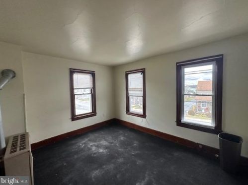 330 3 St, Hanover PA  17331-4909 exterior