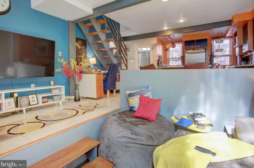 405 Boas St, Harrisburg PA 17102-1707 exterior