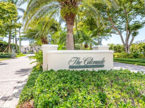 101 Colonade Cir, Naples FL 34103-8705 exterior