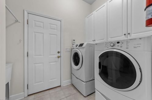 5103 Cobbler Ridge Ct, Greensboro NC  27455-3462 exterior