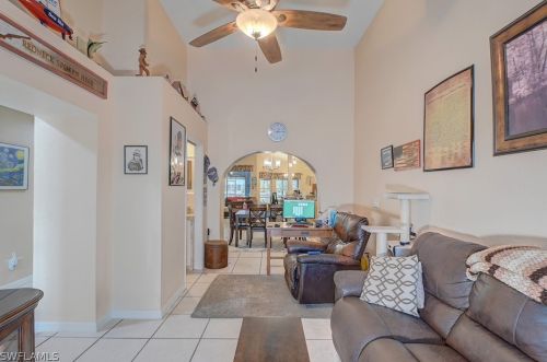 1005 1 Pl, Cape Coral FL  33993-1143 exterior