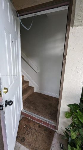 807 108th Ter, Hollywood, FL 33026-4019
