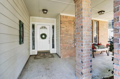 10613 Beard Ave, Austin TX  78748-3956 exterior