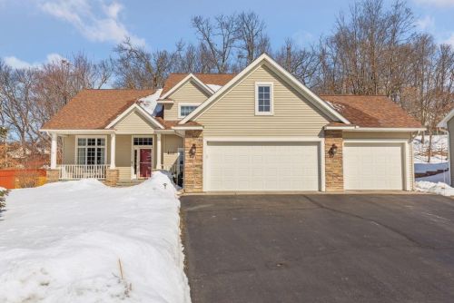 1119 Sommers St, Hudson WI  54016-2360 exterior