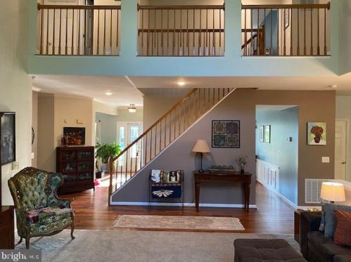 500 Rosemary Ln, Purcellville VA  20132-3274 exterior