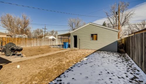 1772 Yosemite St, Denver CO 80237-1925 exterior