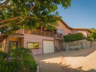 1518 Citrus Ave, Escondido, CA 92027-4621