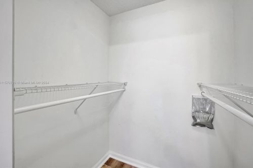 2728 177th Ave, Hollywood FL  33029-5142 exterior
