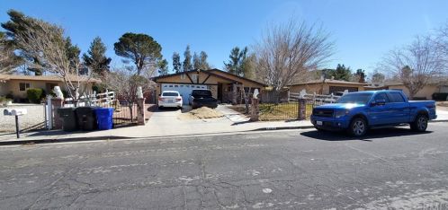 15839 La Verida Dr, Victorville, CA 92395-3449
