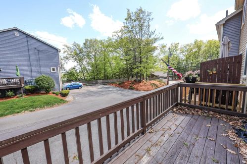 129 Cannongate Iii, Nashua NH 03063-1951 exterior