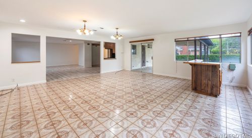 3809 Nearpoint Dr, West Covina CA  91792-3240 exterior