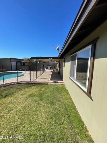 5919 Monte Cristo Ave, Glendale AZ 85306-2231 exterior