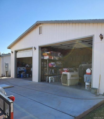 8123 Aspen Dr, Mohave Valley, AZ 86440-9254