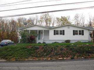 645 Oak St, Scranton PA  18508-1556 exterior