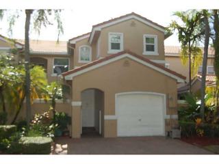 1235 Weeping Willow Way, Hollywood, FL 33019-4818