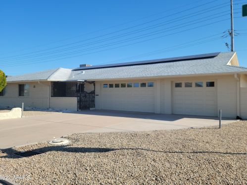 10001 Balboa Dr, Sun City, AZ 85351-4552