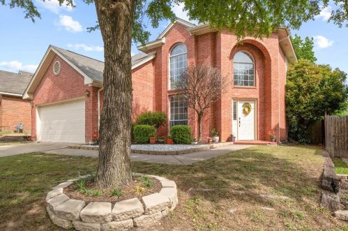 4733 Misty Ridge Dr, Fort Worth, TX 76137-5102