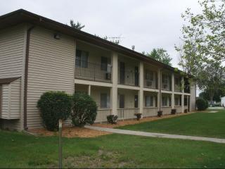 502 Center St, Melcher Dallas, IA 50062-8550