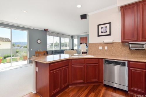 2056 242nd St, Lomita CA  90717-1116 exterior