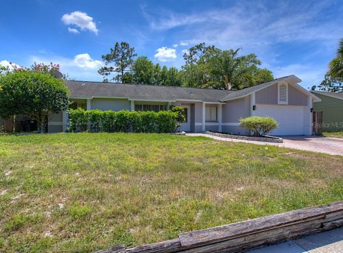 8517 Lyonia Dr, Orlando, FL 32829-8621