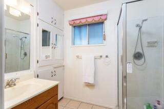 4807 Maryland Ave, Glendale, CA 91214-1244