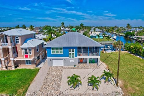 3420 1 Ave, Saint James City FL  33956-2001 exterior