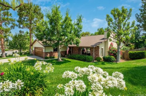 633 Greenwood Ct, Redlands, CA 92373-5785