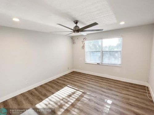 3591 177th Ave, Hollywood FL  33029-1666 exterior