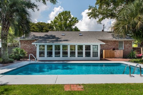 521 Center St, Mount Pleasant SC  29464-5006 exterior