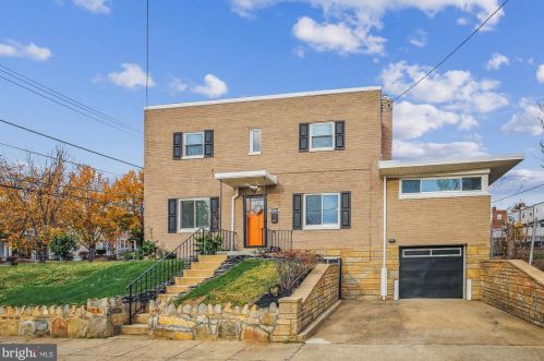 3300 18th Pl, Washington, DC 20020-2102