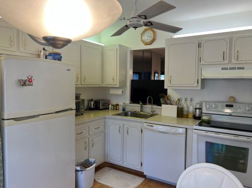 6855 Moonlit Dr, Delray Beach FL  33446-1631 exterior