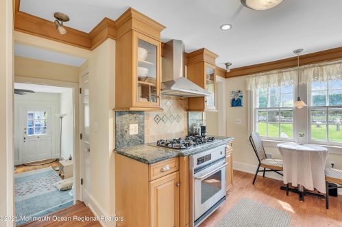 741 Roseld Ave, Tinton Falls NJ  07712-4149 exterior