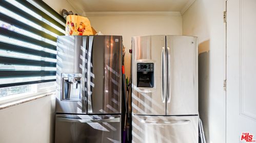 40321 Calle Rosalito, Santa Clarita CA  91390-1088 exterior