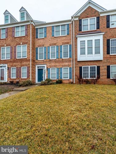 3248 Robert Clifton Weaver Way, Washington, DC 20018-4315
