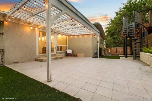 5038 Chaparral Way, San Diego CA 92115-2239 exterior