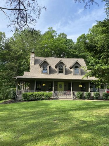 1295 Rock Run Rd, Jackson, OH 45640-9235