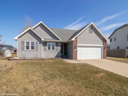 1821 Country Cove Ln, Ivy, IA 50009-1887