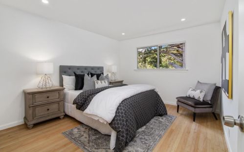 1570 Claremont Dr, San Bruno CA  94066-2708 exterior