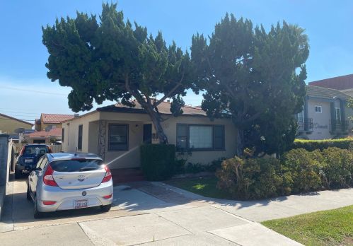 1671-75 Diamond St, San Diego CA exterior