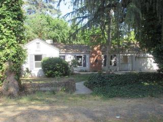 3510 Wishon Ave, Fresno, CA 93704-4836