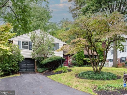 1014 Smith Dr, Cynwyd, PA 19004-2037