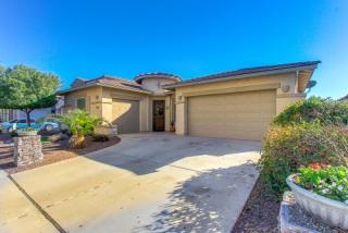 635 La Costa Dr, Chandler, AZ 85249-6943